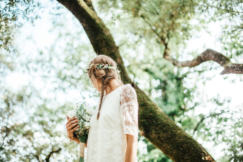 La mariée aux pieds nus - Un mariage simple et champêtre dans le Var - Photos : Karimage