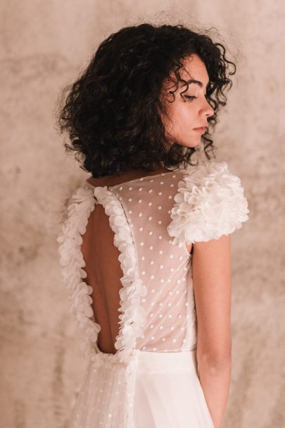 Clémentine Iacono - Robes de mariée - Collection 2019 - A découvrir sur le blog mariage : www.lamarieeauxpiedsnus.com