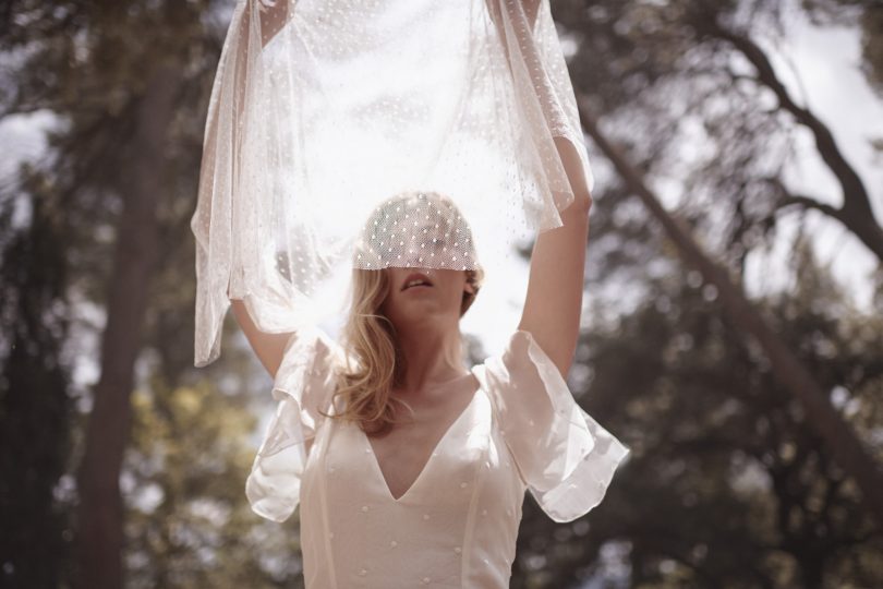 Donatelle Godart - Robes de mariée - Collection 2019 - La mariée aux pieds nus