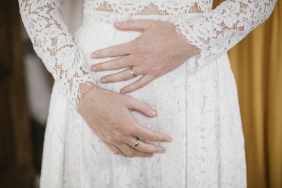 Un mariage simple et champêtre à la ferme du Rotteleur en Belgique - Photos : Elodie Deceuninck - Blog mariage : La mariée aux pieds nus