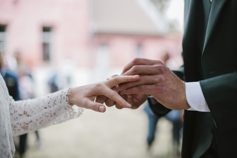 Un mariage simple et champêtre à la ferme du Rotteleur en Belgique - Photos : Elodie Deceuninck - Blog mariage : La mariée aux pieds nus