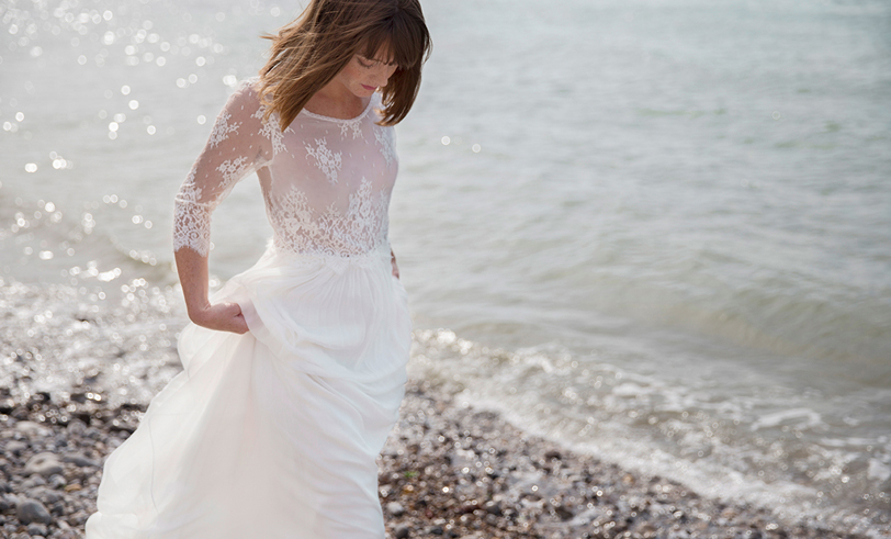 Elodie Michaud - Robes de mariée - Collection 2018 - Blog mariage : La mariée aux pieds nus