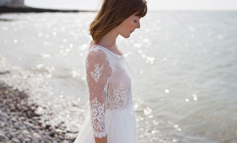 Elodie Michaud - Robes de mariée - Collection 2018 - Blog mariage : La mariée aux pieds nus