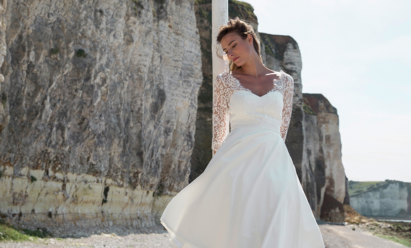 Elodie Michaud - Robes de mariée - Collection 2018 - Blog mariage : La mariée aux pieds nus