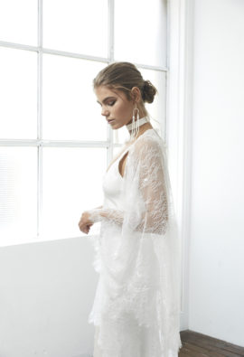 Grace Loves Lace - Robes de mariée - Collection Blanc - A découvrir sur le blog mariage www.lamarieeauxpiedsnus.com