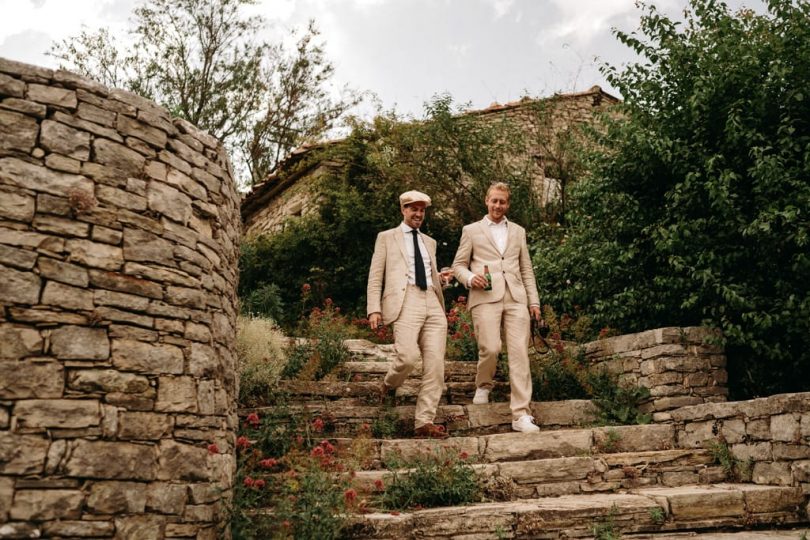 Un mariage au Grand Banc dans le Luberon - Photos : Lorenzo Accardi - Blog mariage : La mariée aux pieds nus