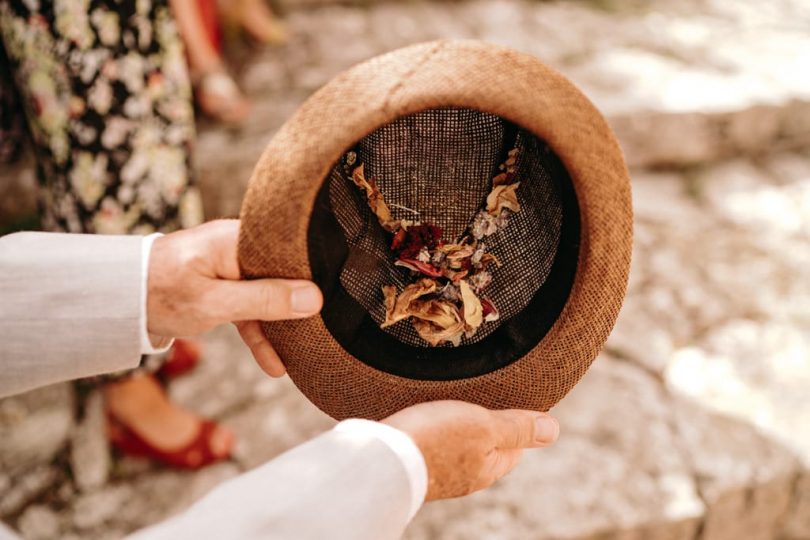 Un mariage au Grand Banc dans le Luberon - Photos : Lorenzo Accardi - Blog mariage : La mariée aux pieds nus