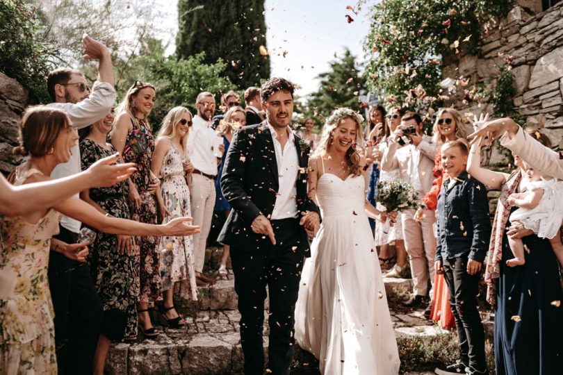 Un mariage au Grand Banc dans le Luberon - Photos : Lorenzo Accardi - Blog mariage : La mariée aux pieds nus