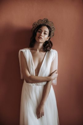 Verbena Madrid - Accessoires de mariée - Robes de mariée : Christina Sfez - Photos : Lorenzo Accardi - Blog mariage : La mariée aux pieds nus