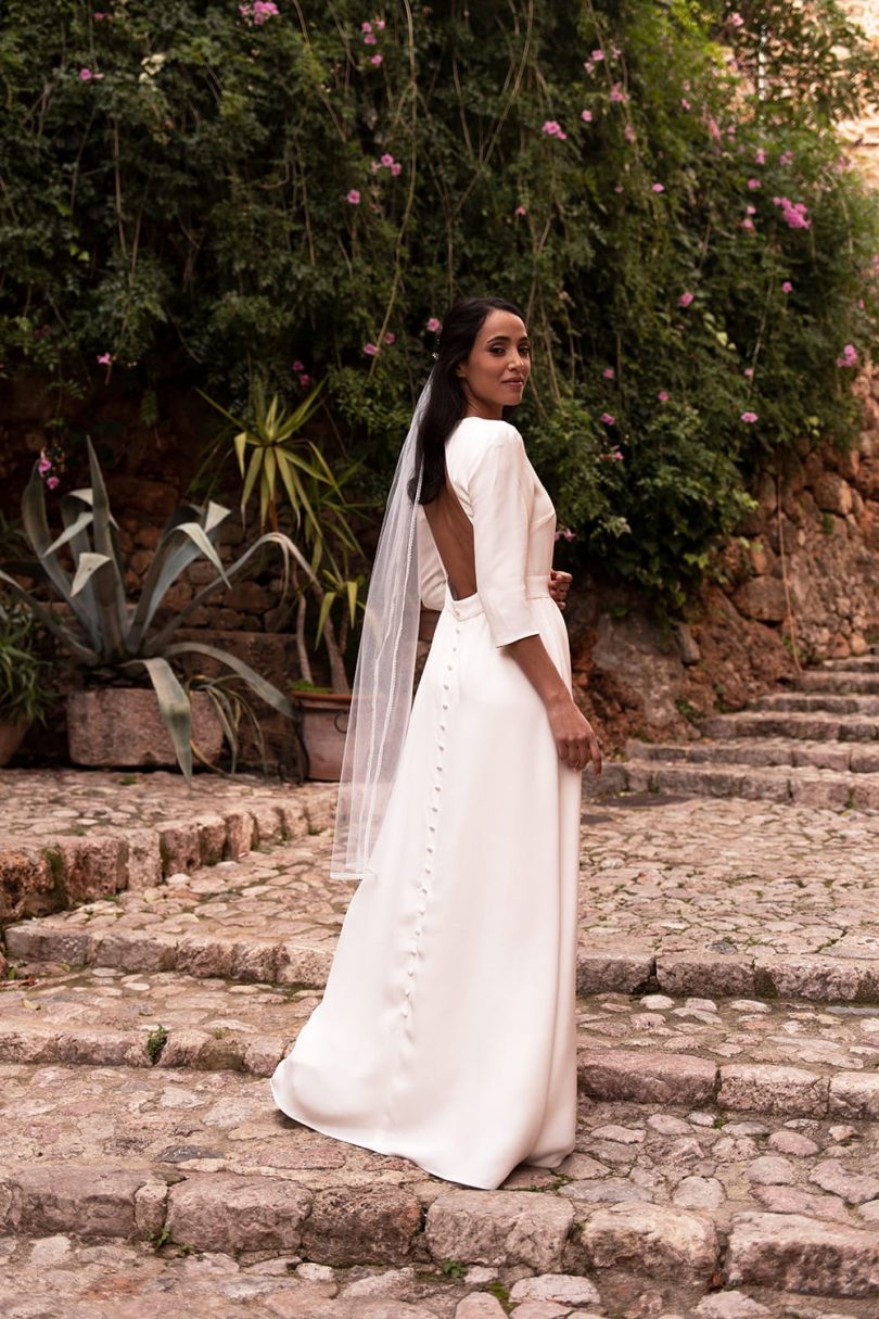 Maison Lemoine - Robes de mariée - Collection Mallorca mi amor - Photos : Marion Colombani - Blog mariage : La mariée aux pieds nus