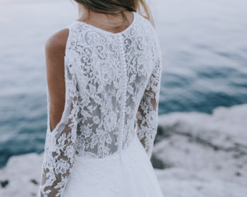 Manon Gontero - Robes de mariée - Collection 2017 - A découvrir sur le blog mariage www.lamarieeauxpiedsnus.ciom