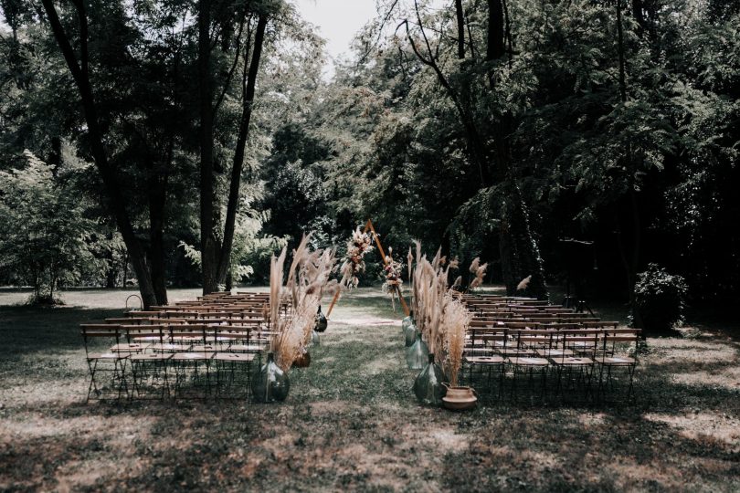 Un mariage bohème au Domaine Le Taleur - Photos : Delphine Closse - Blog mariage : La mariée aux pieds nus