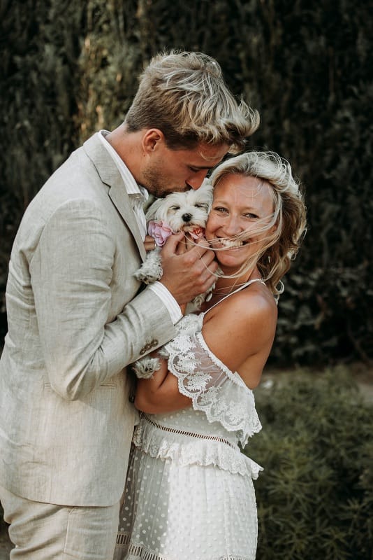 Un mariage bohème et intime en Belgique - Photos : Kaat de Malsche - Blog mariage : La mariée aux pieds nus