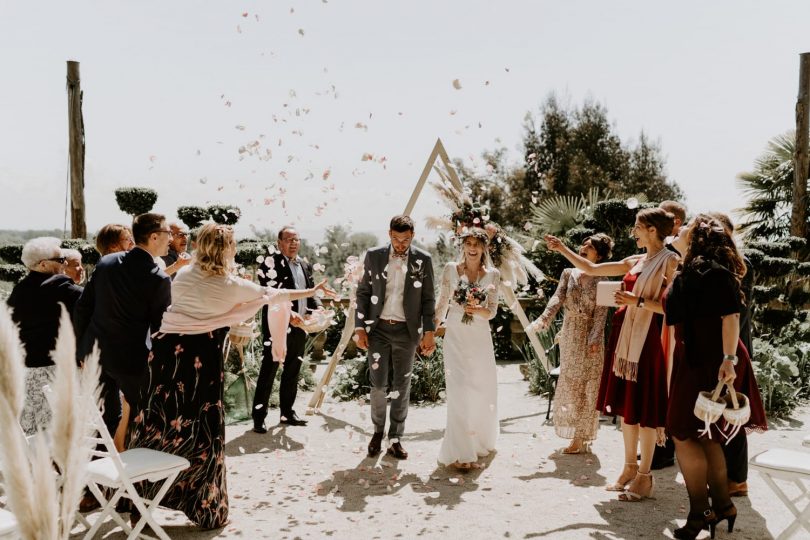 Un mariage bohème en petit comité dans la baie du Mont Saint Michel - Photos : Dorothée Buteau - Blog mariage : La mariée aux pieds nus