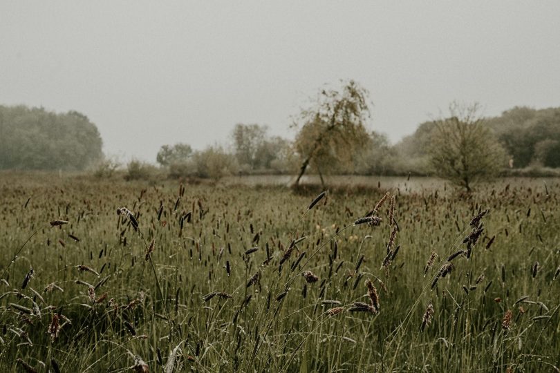 Un mariage sous la pluie au Domaine des Evis - Photos : Les Histoires d'A - Blog mariage : La mariée aux pieds nus