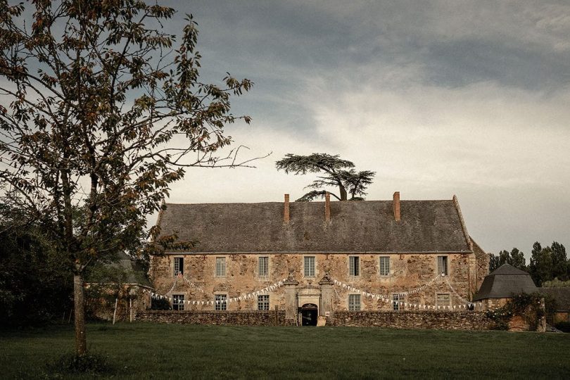 Un mariage simple et champêtre dans la Sarthe - Photos : Romuald Payraudeau - Blog mariage : La mariée aux pieds nus