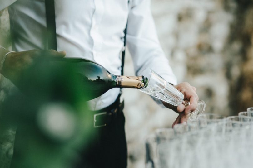 Un mariage au Domaine Mauvoisin - Photos : Fabien Courmont - Blog mariage : La mariée aux pieds nus