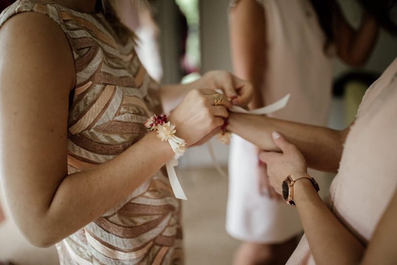 Un mariage aux Domaines de Patras en Provence - Blog mariage : La mariée aux pieds nus - Photos : Coralie Lescieux