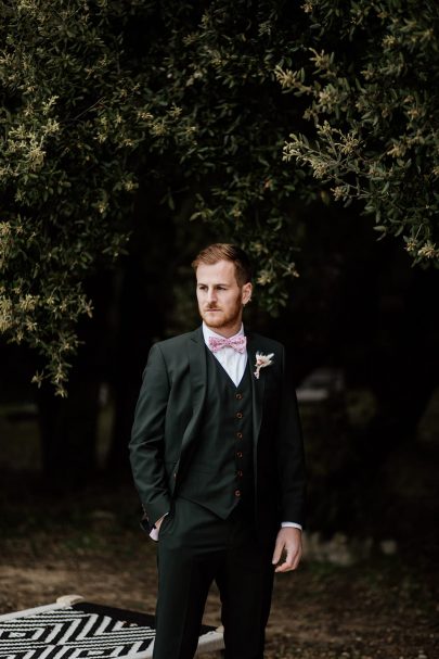 Un mariage aux Domaines de Patras en Provence - Blog mariage : La mariée aux pieds nus - Photos : Coralie Lescieux