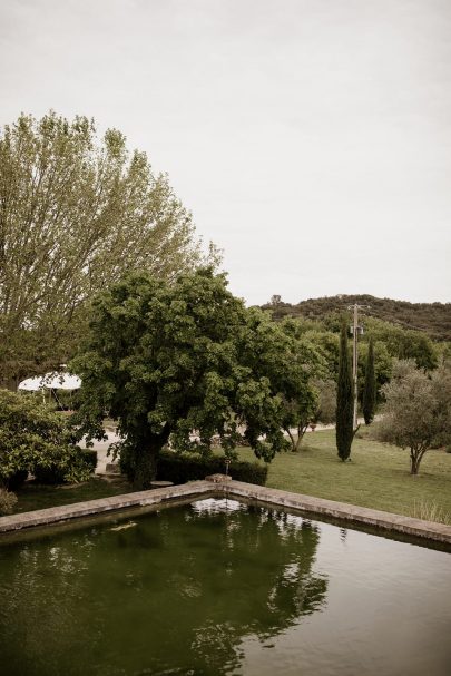 Un mariage aux Domaines de Patras en Provence - Blog mariage : La mariée aux pieds nus - Photos : Coralie Lescieux