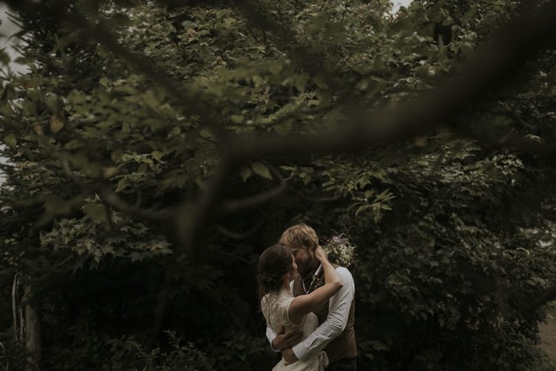 Un mariage simple et champêtre à la Grange C au Québec - Photos : Bianca des Jardins - Blog mariage : La mariée aux pieds nus