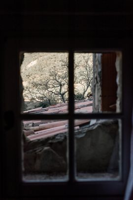 Un mariage au Hameau de Valouse - Photographe : Julien Navarre - Wedding planner : L'atelier Atypique - Blog mariage : La mariée aux pieds nus