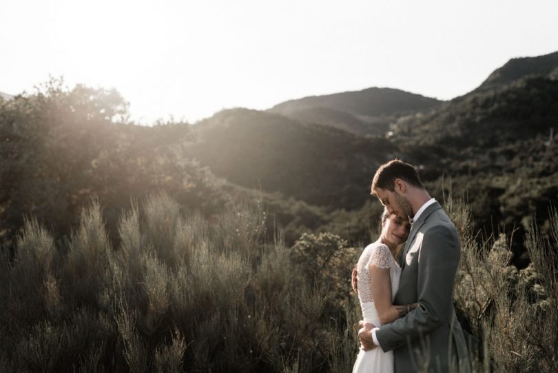 Un mariage au Hameau de Valouse - Photographe : Julien Navarre - Wedding planner : L'atelier Atypique - Blog mariage : La mariée aux pieds nus