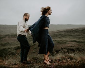 Un elopement en Islande - Photos et Video : The Quirky - Blog mariage : La mariée aux pieds nus