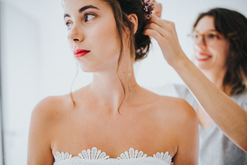 Un mariage coloré au Pays Basque - A découvrir sur www.lamarieeauxpiedsnus.com - Photos : Clément Minair