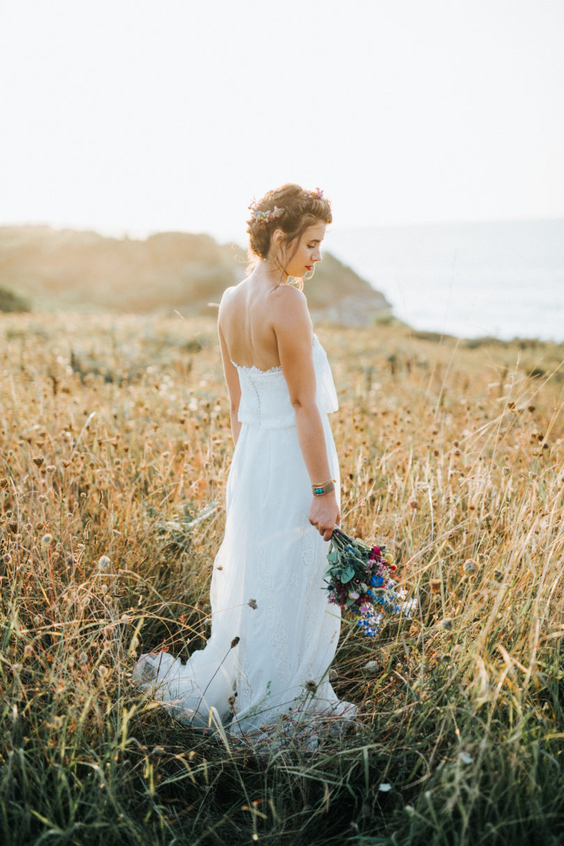 Un mariage coloré au Pays Basque - A découvrir sur www.lamarieeauxpiedsnus.com - Photos : Clément Minair