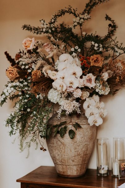 Un mariage romantique dans une forêt au vietnam - Photos : Phan Tien Photography -Blog mariage : La mariée aux pieds nus.