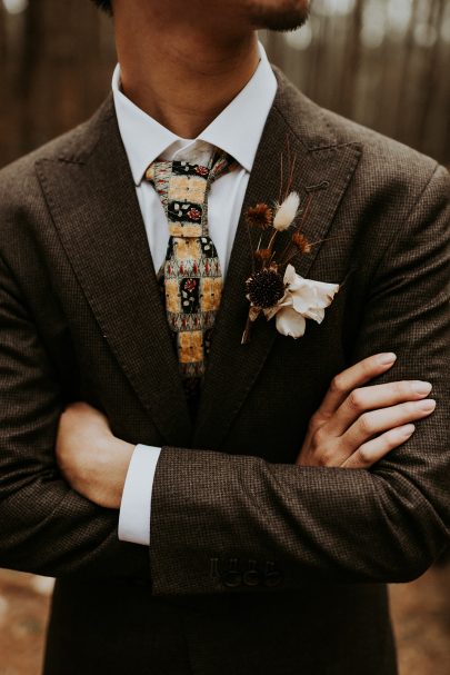 Un mariage romantique dans une forêt - Crédits Photos : Phan Tien Photography - Blog mariage : La mariée aux pieds nus.