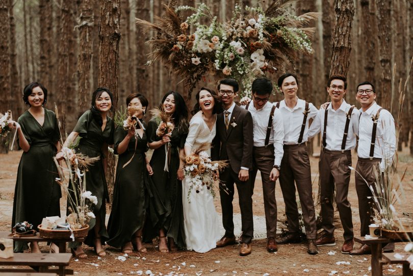 Un mariage romantique dans une forêt - Crédits Photos : Phan Tien Photography - Blog mariage : La mariée aux pieds nus.