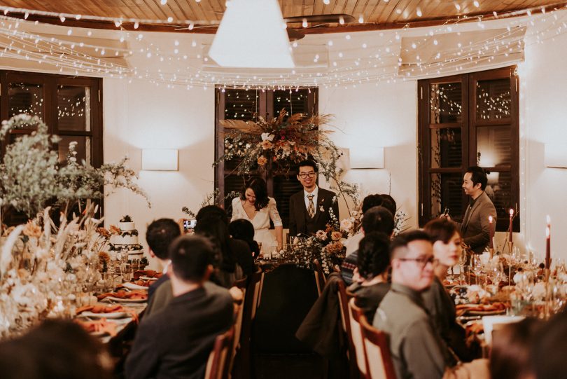 Un mariage romantique dans une forêt - Crédits Photos : Phan Tien Photography - Blog mariage : La mariée aux pieds nus.