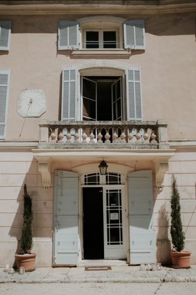 Un mariage romantique et bohème au Château d’Alphéran - Photo et video : Soulpics - Blog mariage : La mariée aux pieds nus