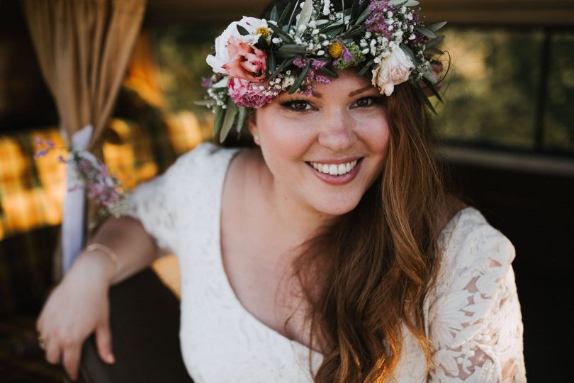 Vivre ses essayages de robes de mariée lorsqu'on ne fait pas un 38 ? Conseils et adresses sur le blog mariage La mariée aux pieds nus - Photos : Neupap Photography