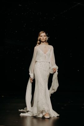 Pronovias - Robes de mariée - Collection 2020 - Défilé de Barcelone - Photographe : Baptiste Hauville - A découvrir sur le blog mariage : La mariée aux pieds nus