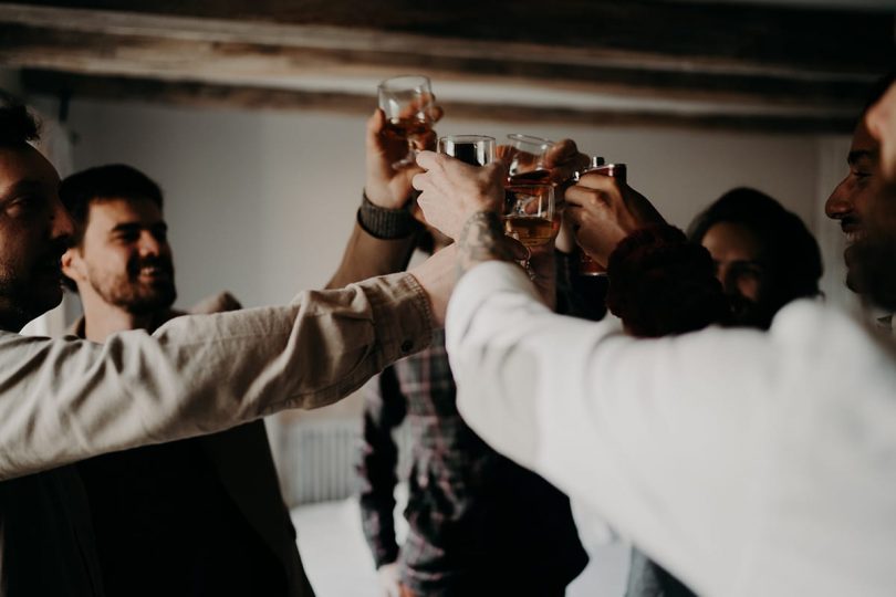 Un mariage aux Gites du Berger en Auvergne aux Gites du Berger en Automne - Photos et Vidéo : The Quirky - Blog mariage : La mariée aux pieds nus