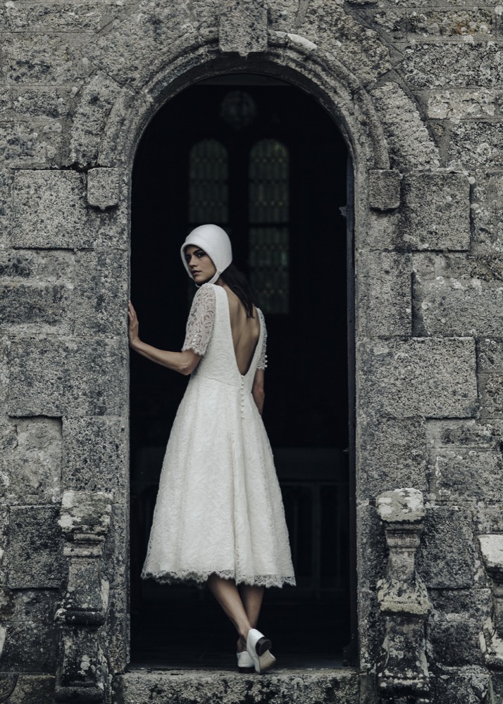 Laure de Sagazan - Robes de mariée - Collection 2017 - A découvrir sur le blog www.lamarieeauxpiedsnus.com - Photos : Laurent Nivalle