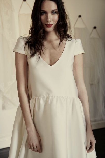 Laure de Sagazan - Robes de mariée - collection mariage civil 2020 - Blog mariage : La mariée aux pieds nus