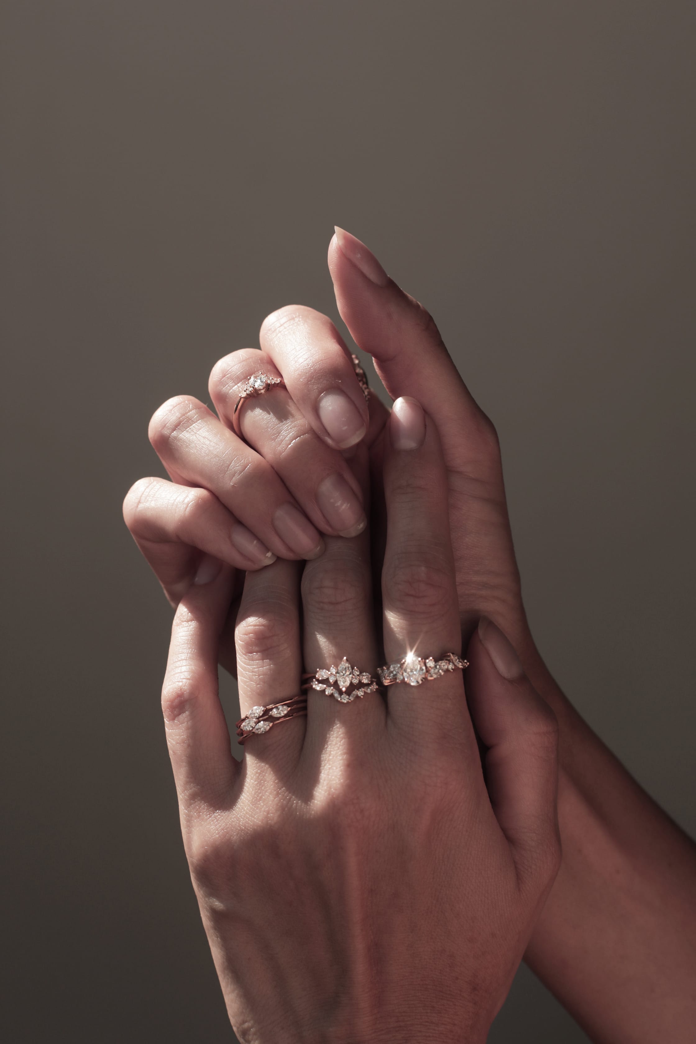 Leila Buecher - Joaillerie - Alliances et bagues de fiançailles - Blog mariage : La mariée aux pieds nus