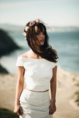 Les couronnes de Victoire - Accessoires de mariée - Collection 2022 - Blog mariage : La mariée aux pieds nus