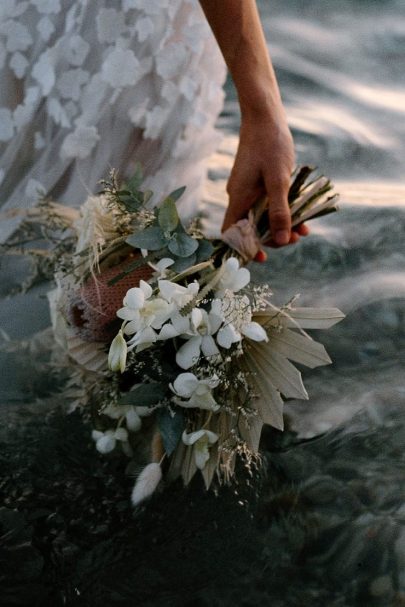 Louise Valentine - Robes de mariée - Collection 2023 - Photos : Clarisse et Johan - Blog mariage : La mariée aux pieds nus