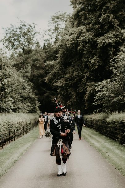 Un mariage au Drumtochty Castle en Ecosse - Photos : Steven Bassilieaux - Blog mariage : La mariée aux pieds nus