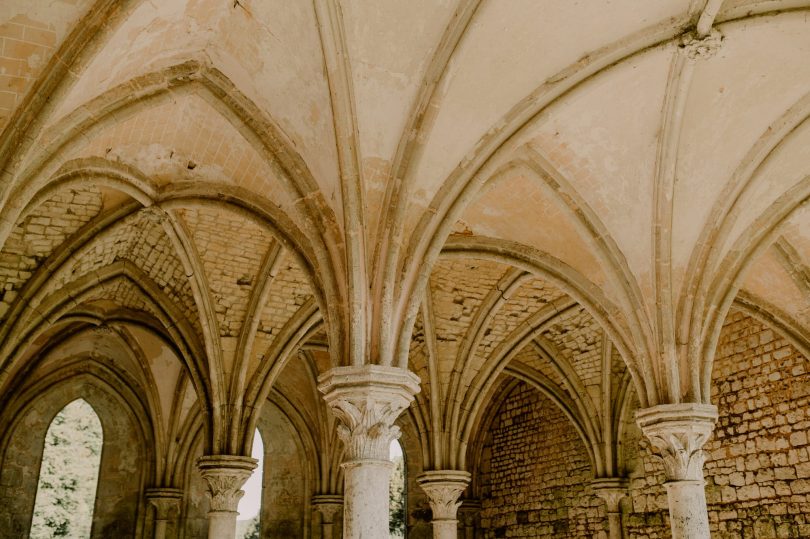 Un mariage à l'Abbaye de Fontaine-Guérard en Normandie - Photos : Anne Letournel | Organisation : La fabrique des instants - Blog mariage : La mariée aux pieds nus