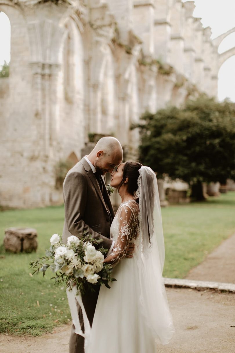 Un mariage à l'Abbaye de Longpont dans l'Aisne - Photos et film : Alchemia Wedding - Blog mariage : La mariée aux pieds nus