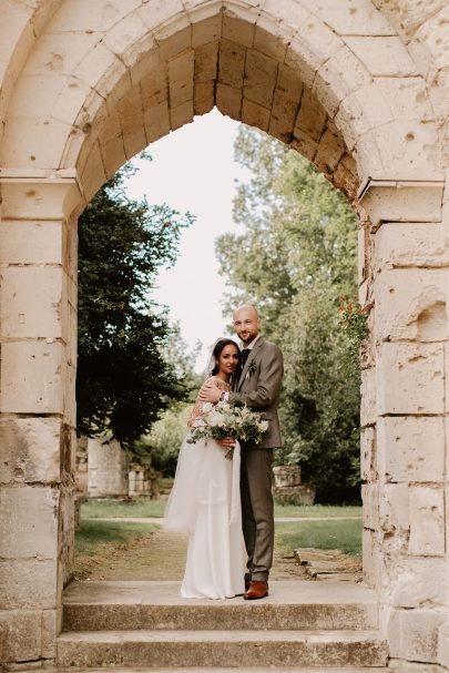 Un mariage à l'Abbaye de Longpont dans l'Aisne - Photos et film : Alchemia Wedding - Blog mariage : La mariée aux pieds nus