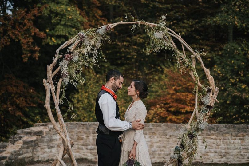 Un mariage au Morimont en Alsace - Photos : Neupap Photography - Blog mariage : La mariée aux pieds nus