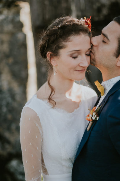 Un mariage en automne en Bourgogne au Domaine du Bouloy - A découvrir sur le blog mariage www.lamarieeauxpiedsnus.com - Photos : Benjamin Le Du