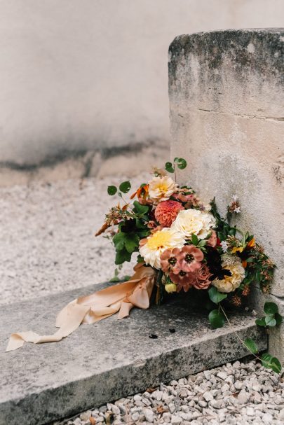 Un mariage d'automne au Domaine de Blanche Fleur près d'Avignon - Photos : Chloé Lapeyssonnie - Blog mariage La mariée aux pieds nus